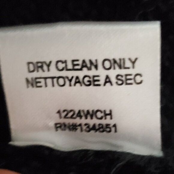 WAYF Johnie One Shoulder Sweater Large NWT - Picture 6 of 7